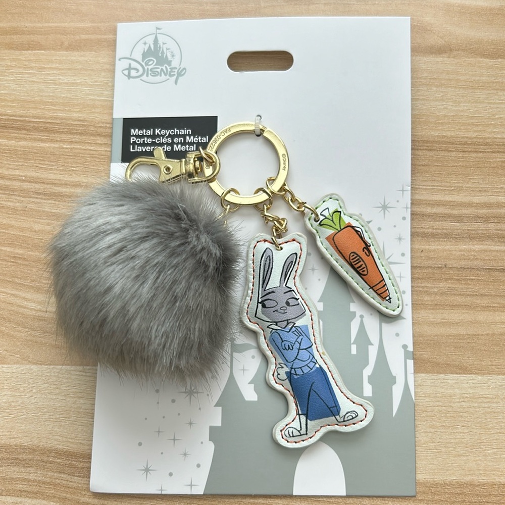 Disney Zootpia Judy Hops keychain